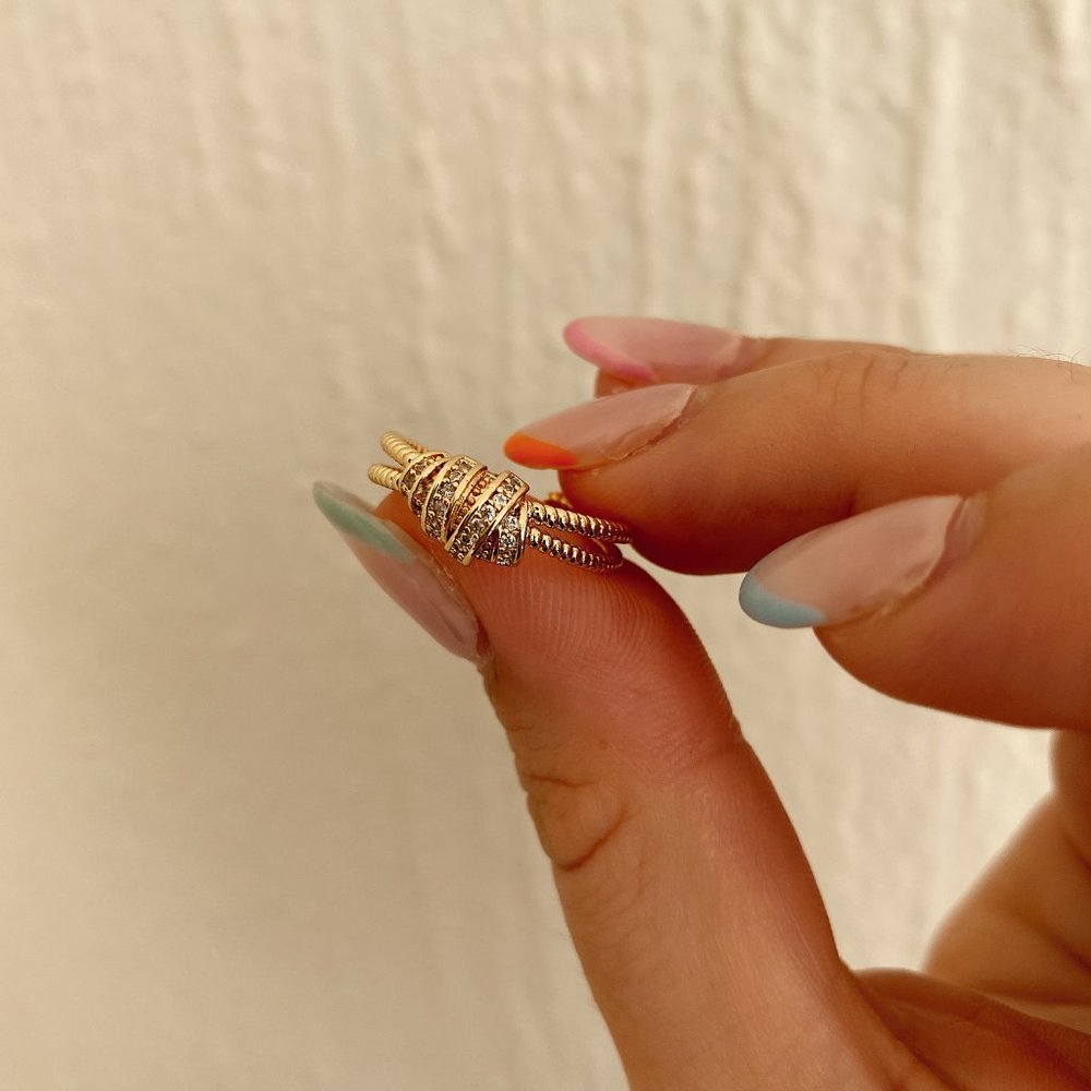 NWT 14k Gold Knot Yours Ring